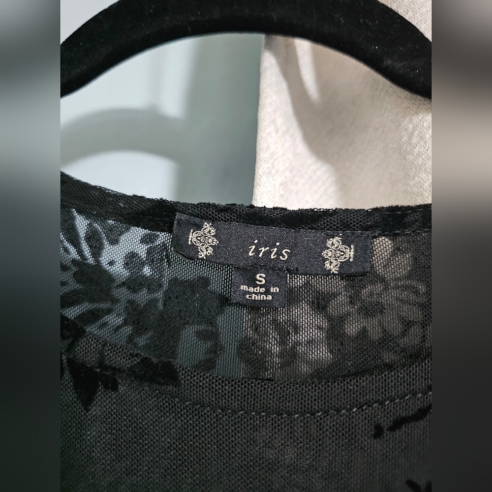 IRIS | NWT | Black Sheer Floral Velvet Burnout Long Sleeve Dress - Picture 4 of 8